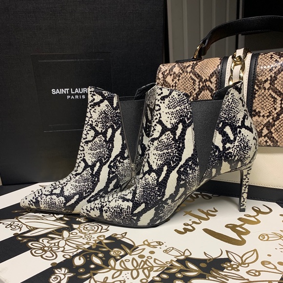 💕 Saint Laurent Half Calf Boots 💕 - Picture 5 of 9